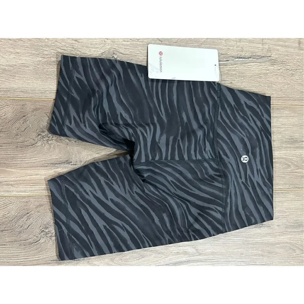 Lululemon Wunder Train High-Rise Short 8”